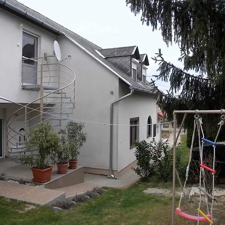 Apartment In 34590 Balatongyörök